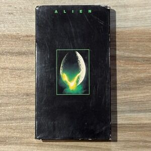 Alien VHS Movie 1992 Fox Video 1090 Sigourney Weaver Sci-Fi Horror Vintage Tape